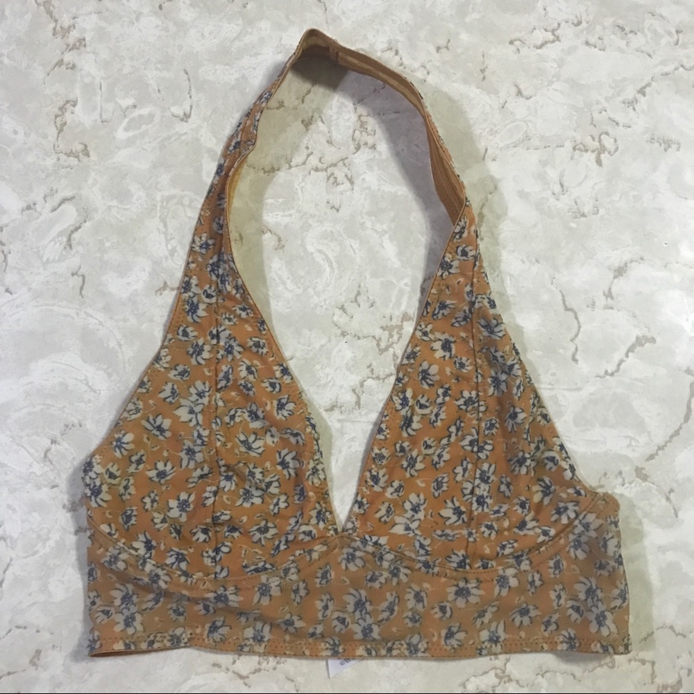 UO Halter Bra 🌞